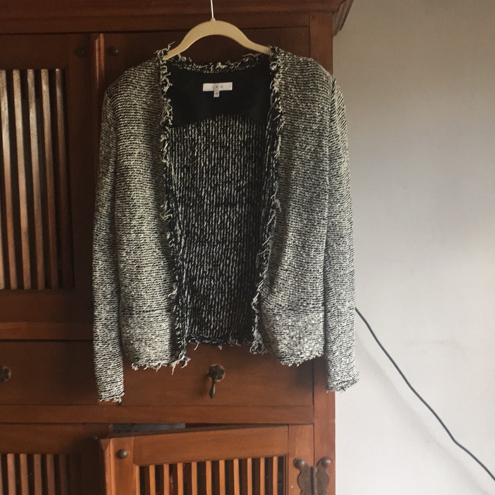 Contemporary short jacket